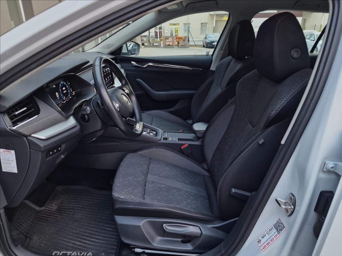 2023 Škoda OCTAVIA - 19