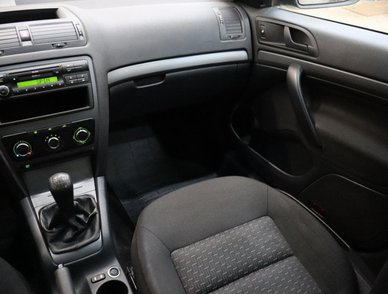 2011 Škoda OCTAVIA - 11
