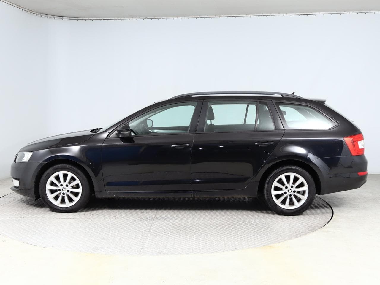 2015 Škoda OCTAVIA - 4