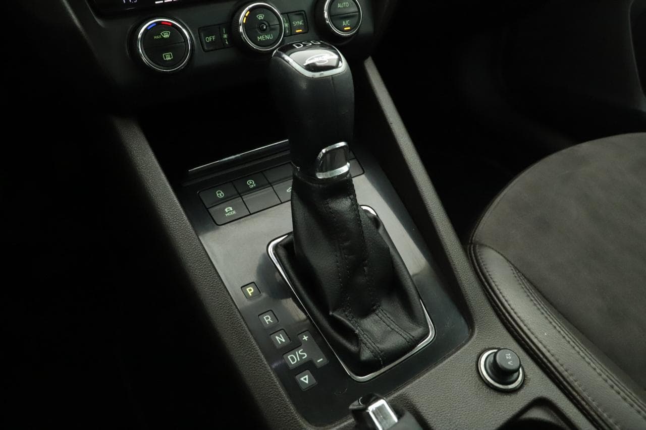 2015 Škoda OCTAVIA - 16