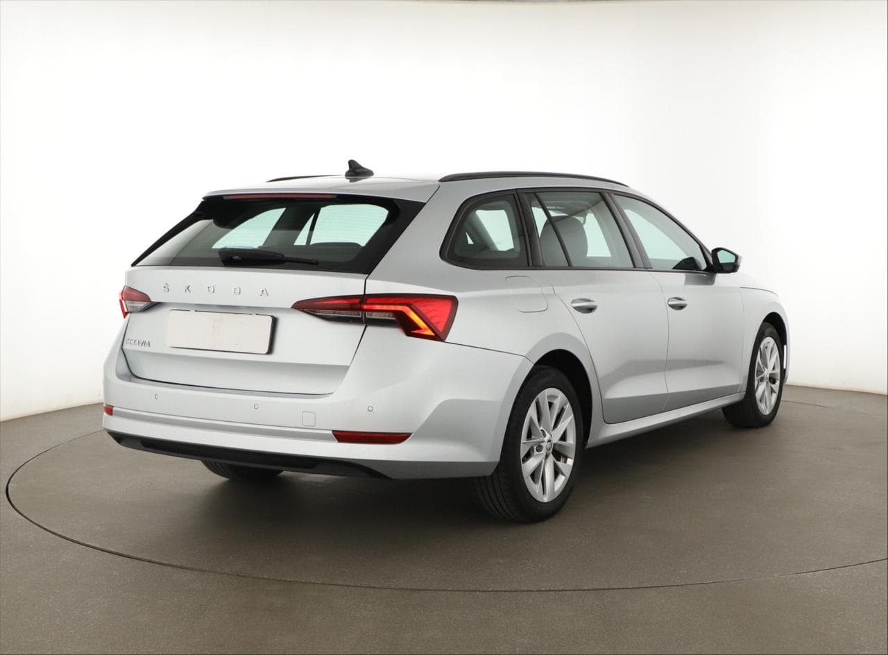2020 Škoda OCTAVIA - 7