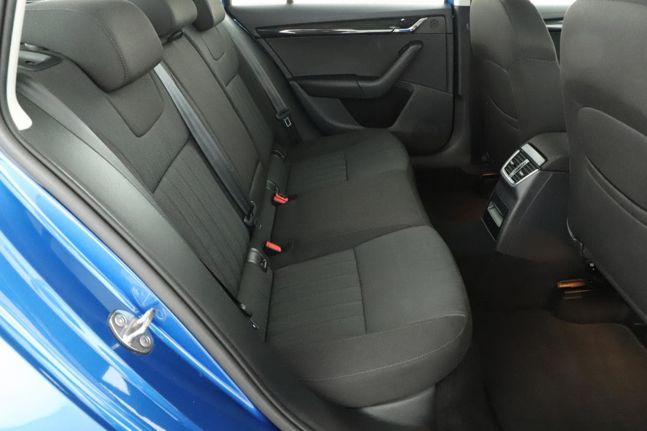 2020 Škoda OCTAVIA - 11