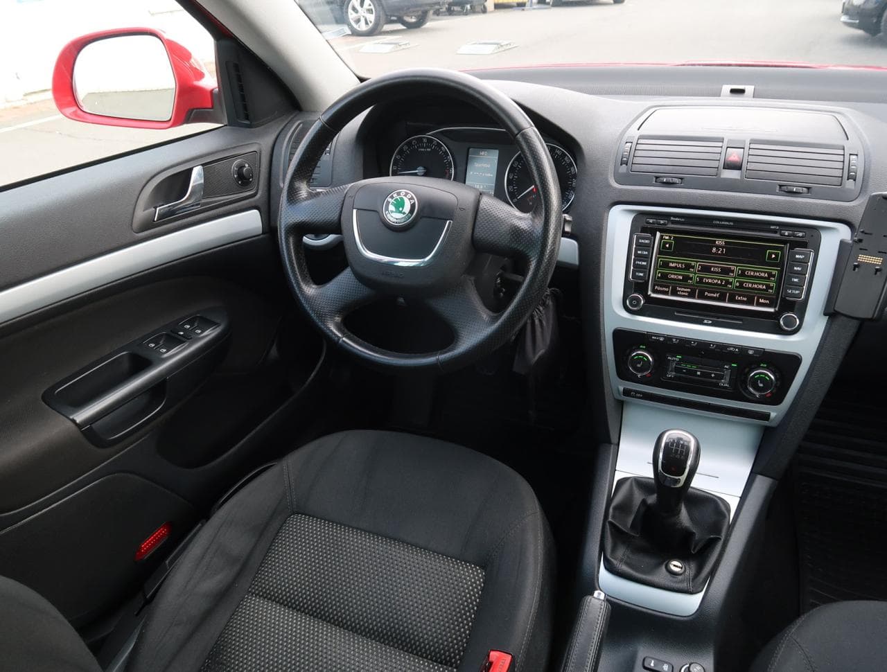 2011 Škoda OCTAVIA - 9