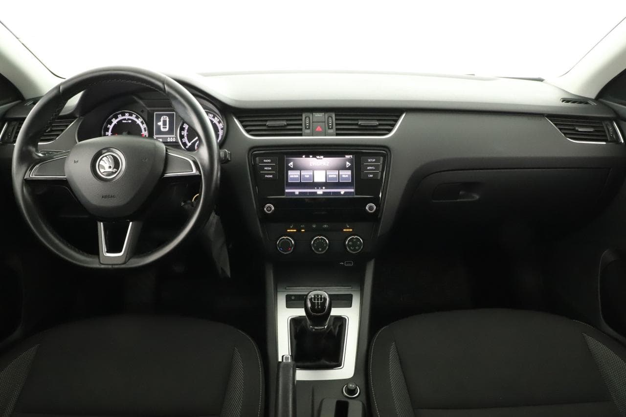2018 Škoda OCTAVIA - 9