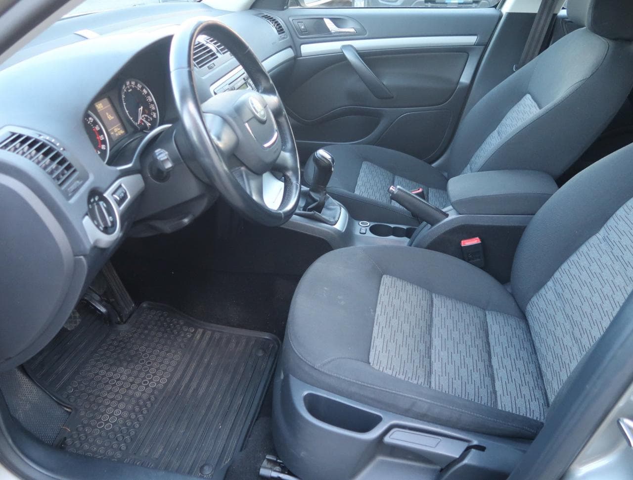 2013 Škoda OCTAVIA - 16