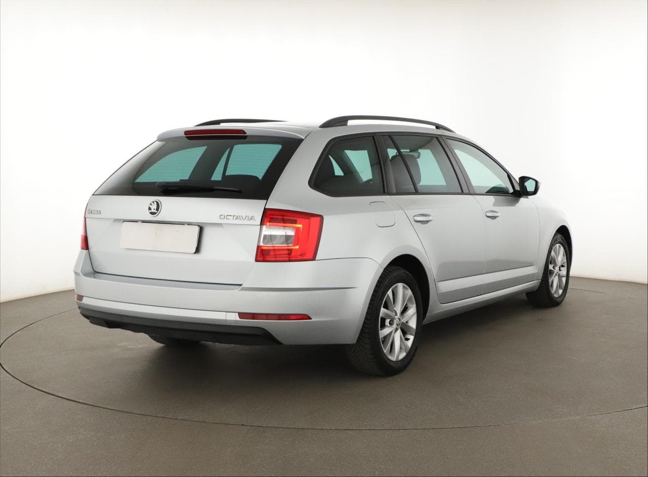 2019 Škoda OCTAVIA - 7
