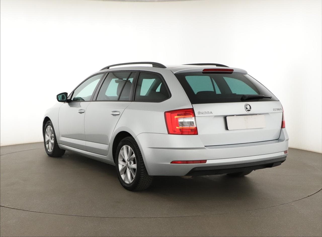 2019 Škoda OCTAVIA - 5