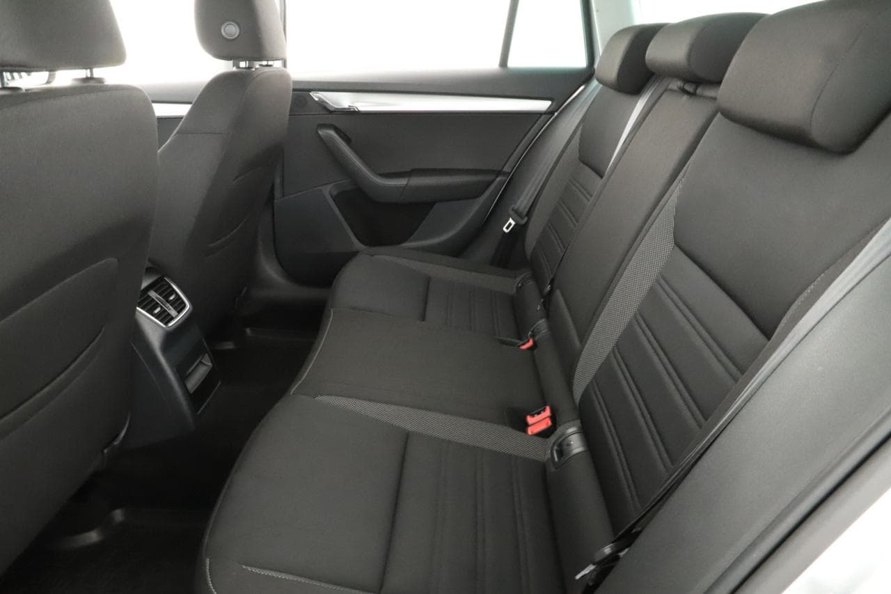 2019 Škoda OCTAVIA - 12