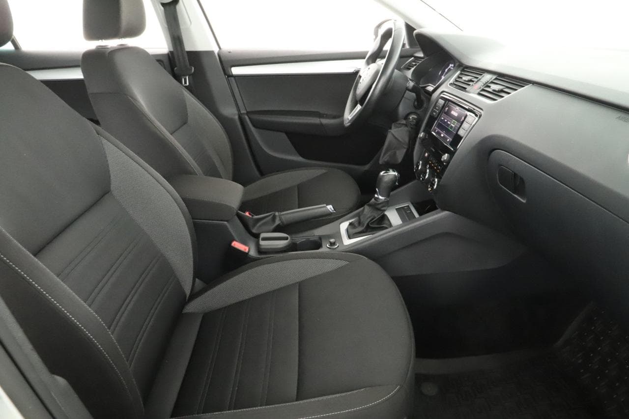 2019 Škoda OCTAVIA - 10