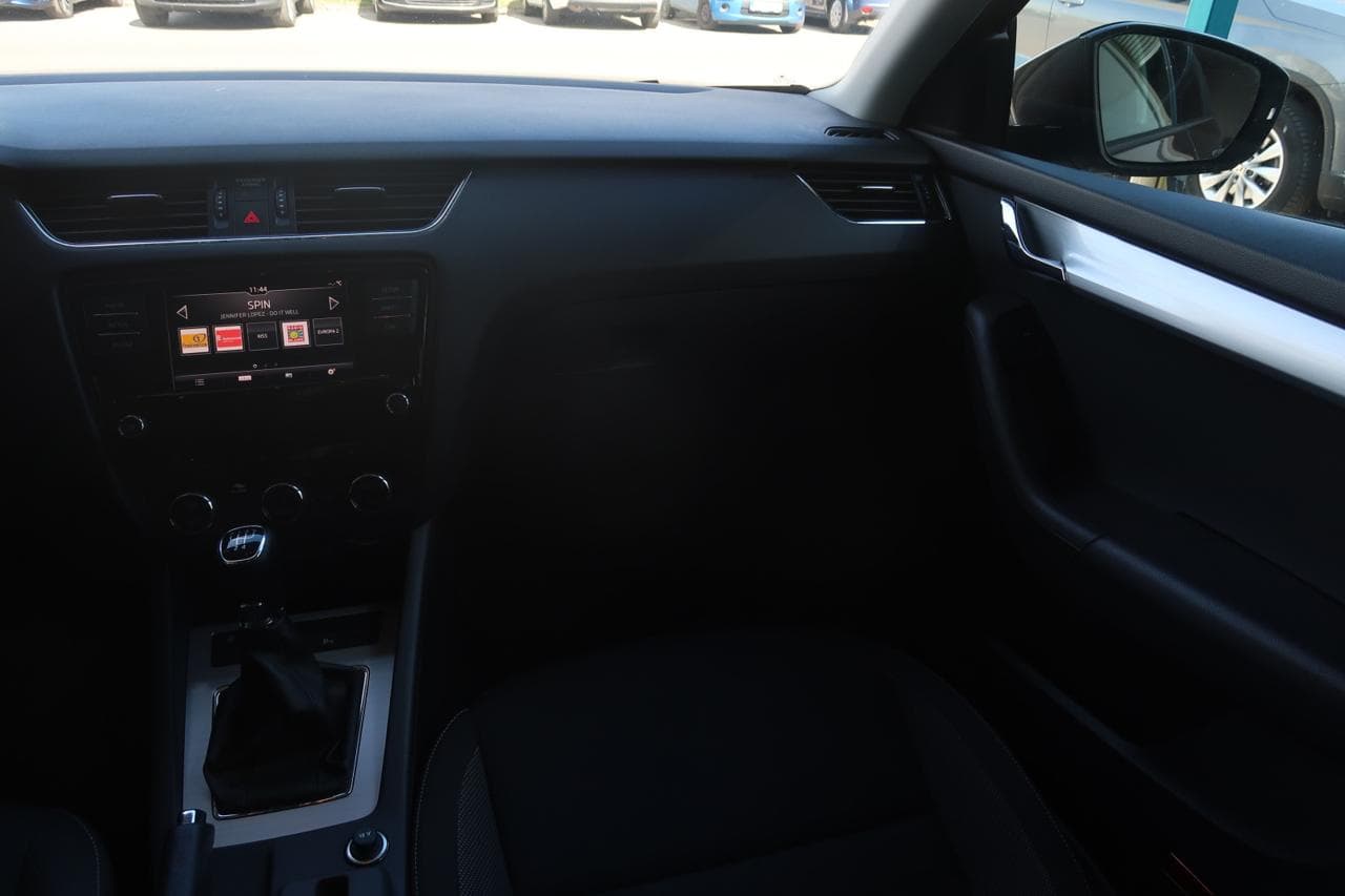 2019 Škoda OCTAVIA - 19