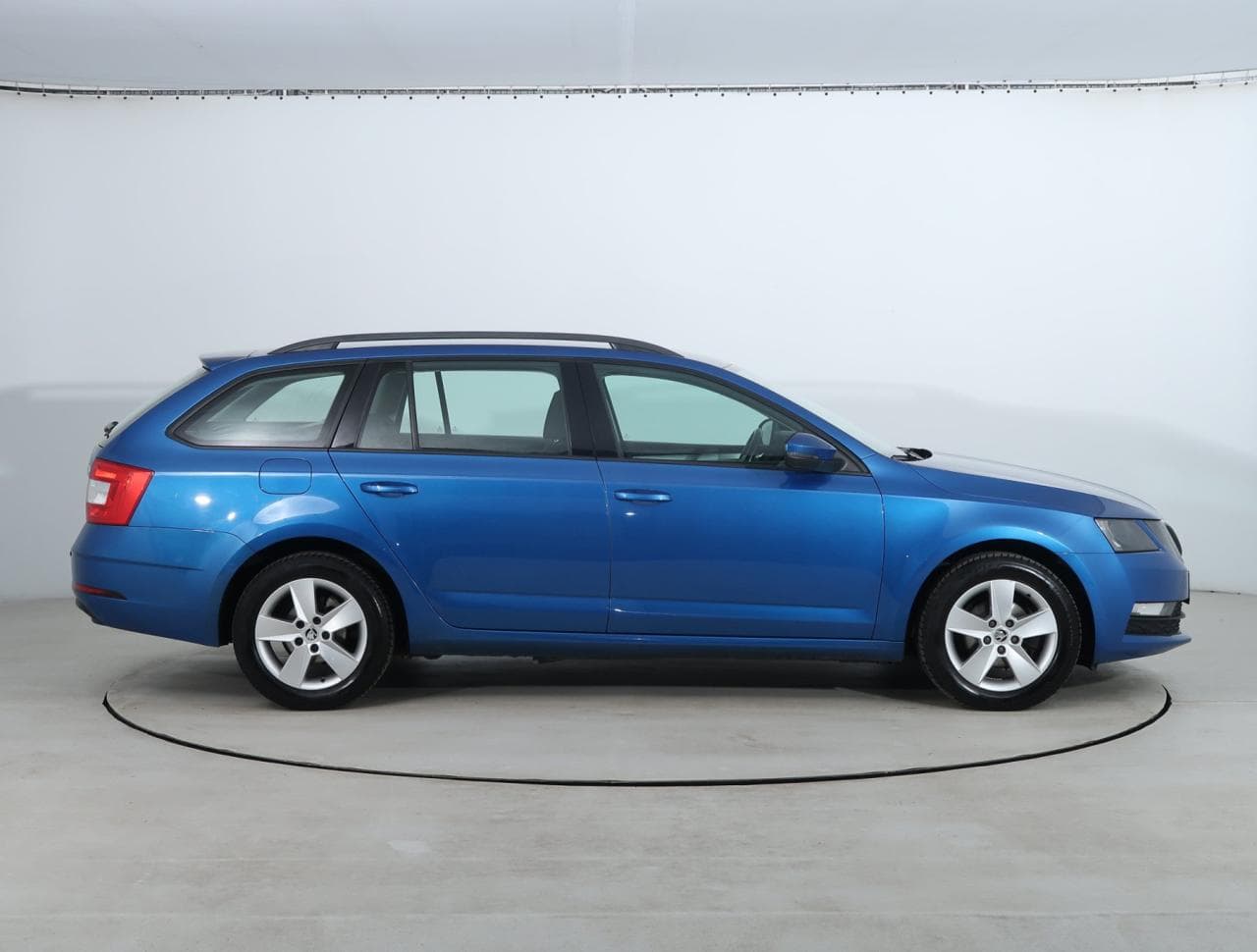 2017 Škoda OCTAVIA - 11