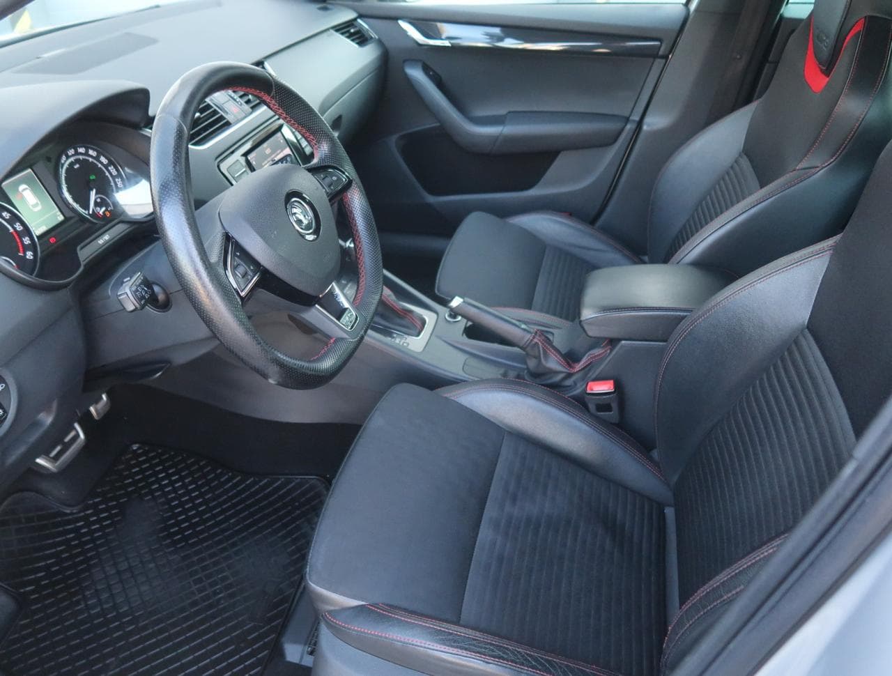 2014 Škoda OCTAVIA - 19