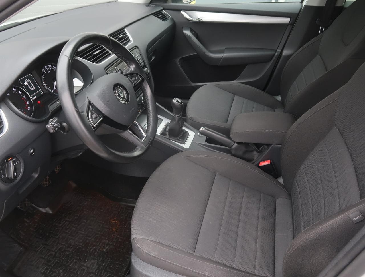 2015 Škoda OCTAVIA - 29