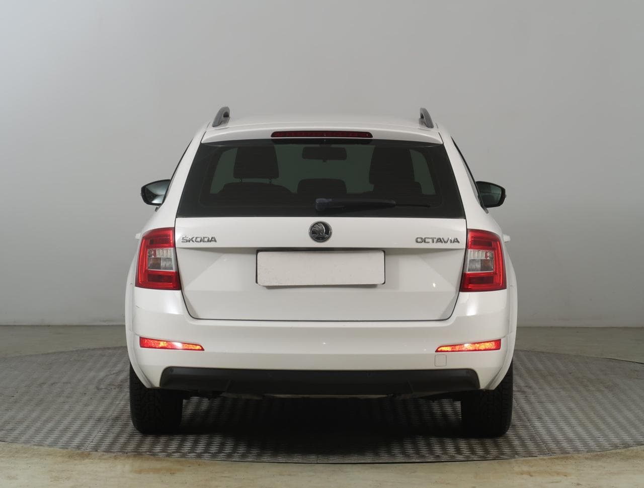 2015 Škoda OCTAVIA - 11