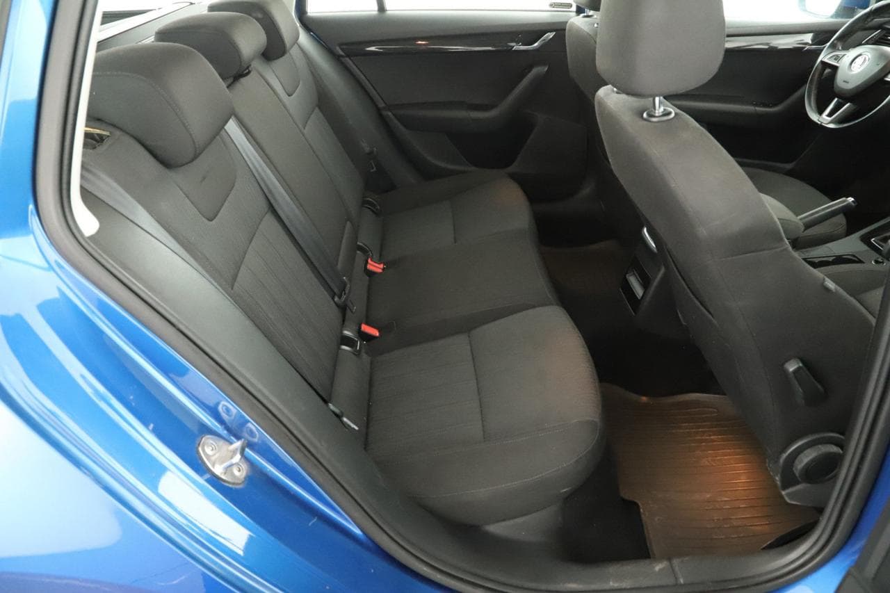2017 Škoda OCTAVIA - 11