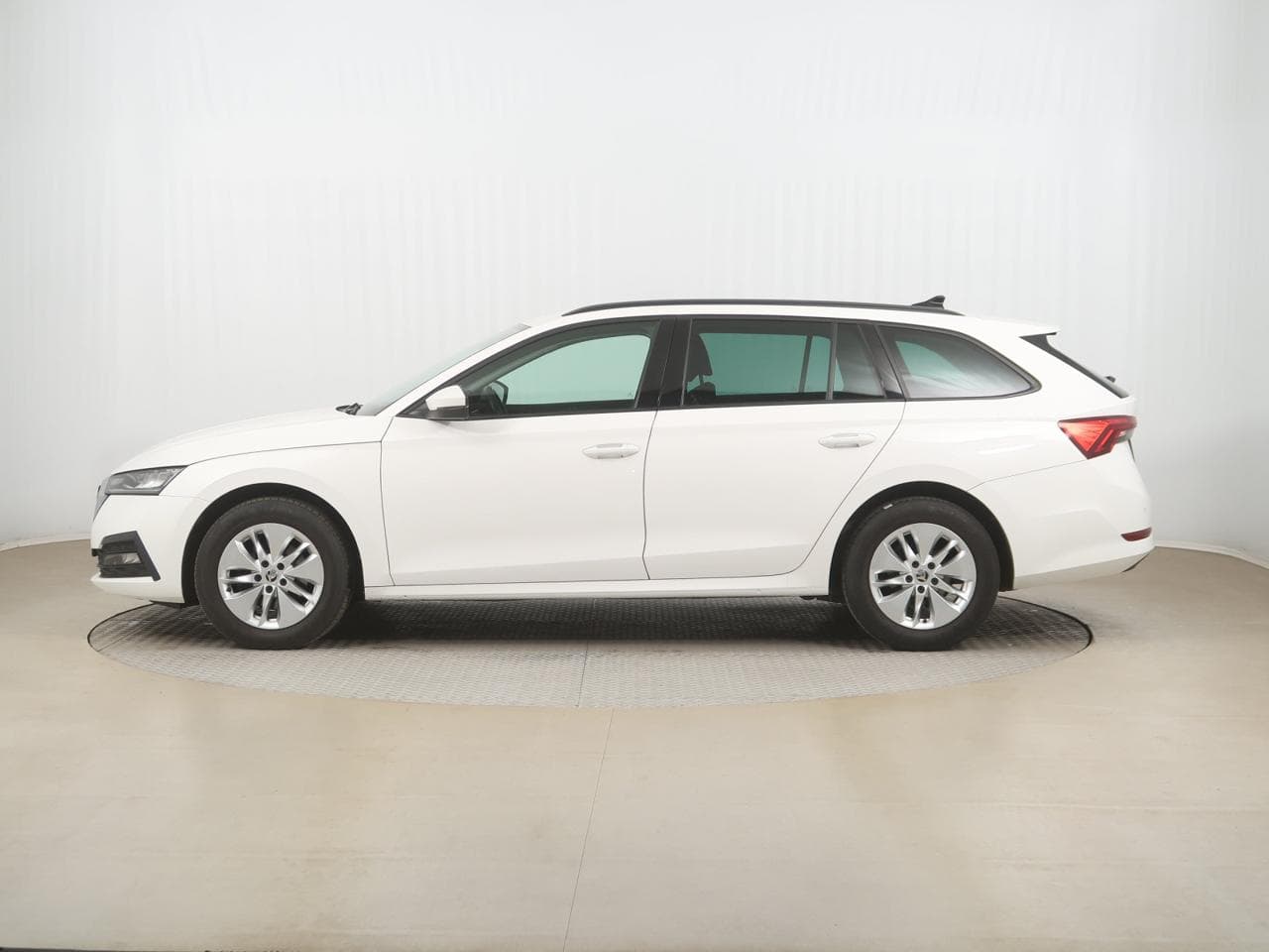 2022 Škoda OCTAVIA - 4