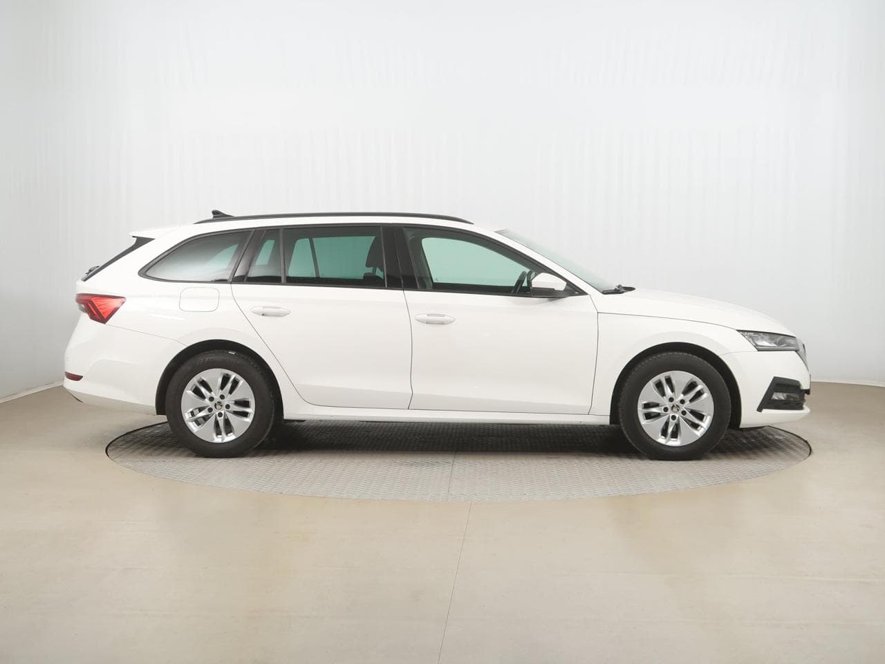 2022 Škoda OCTAVIA - 8