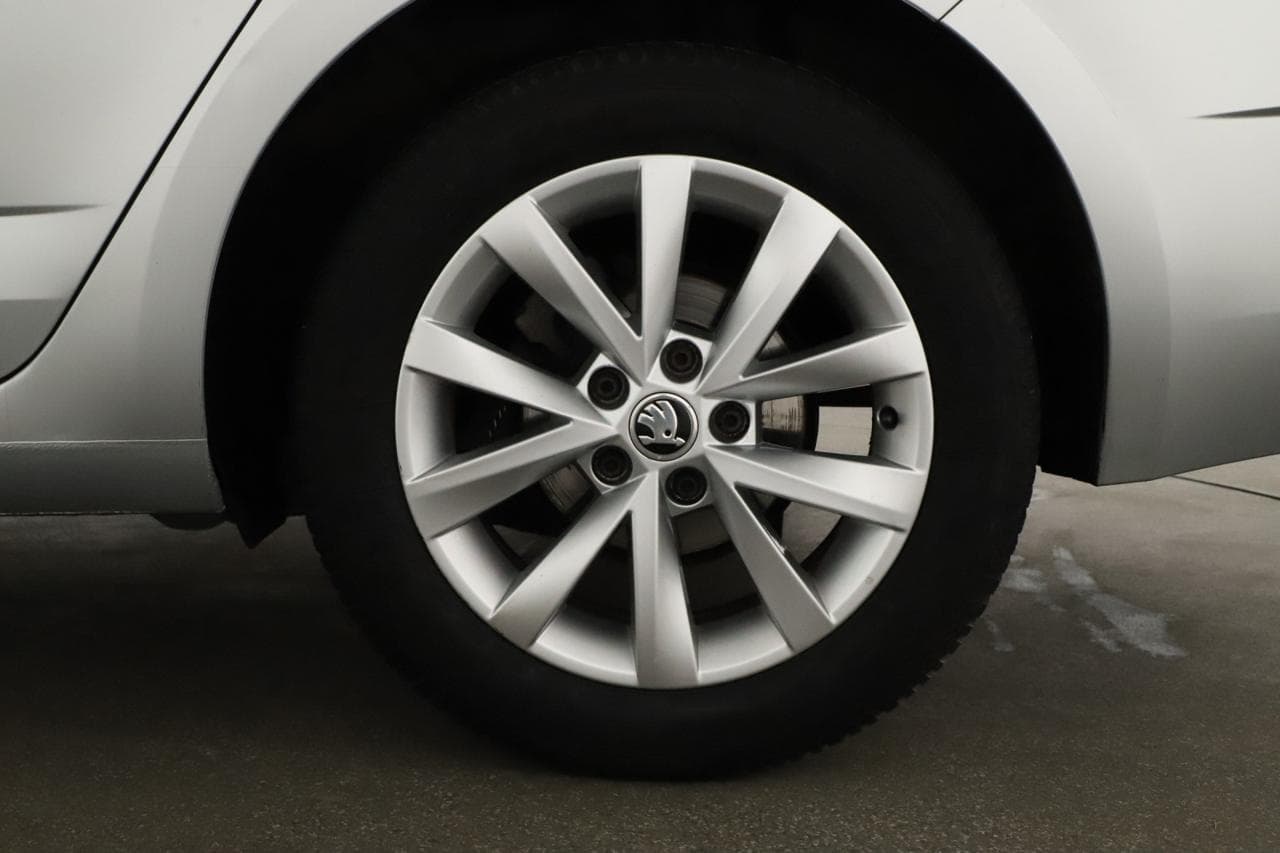 2018 Škoda OCTAVIA - 24