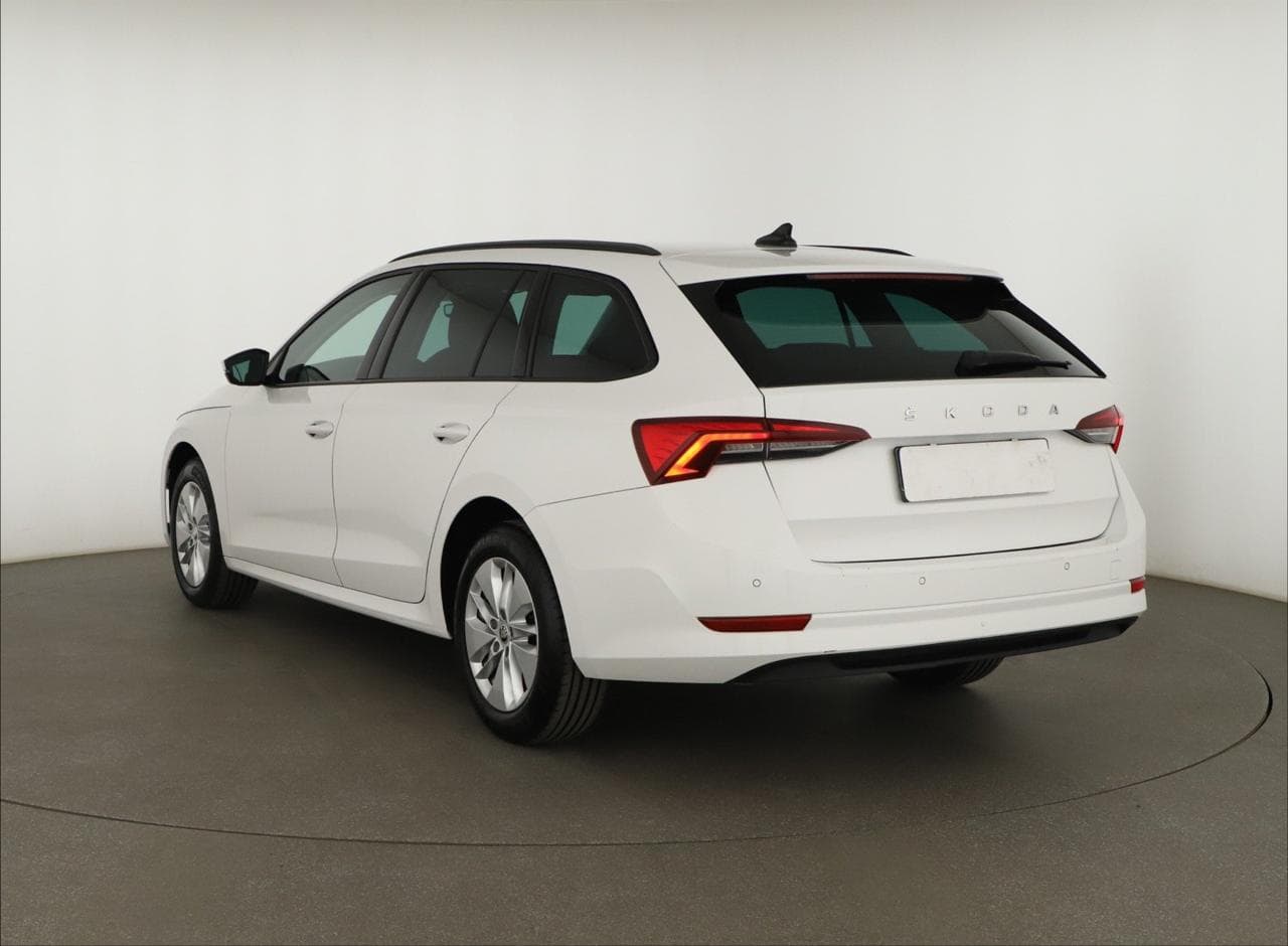 2022 Škoda OCTAVIA - 5