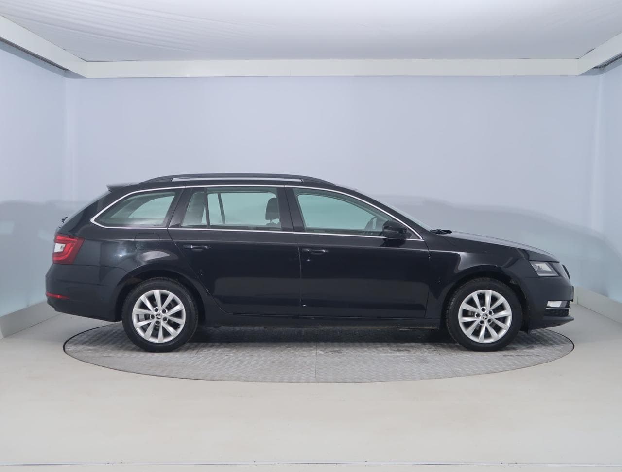 2018 Škoda OCTAVIA - 8