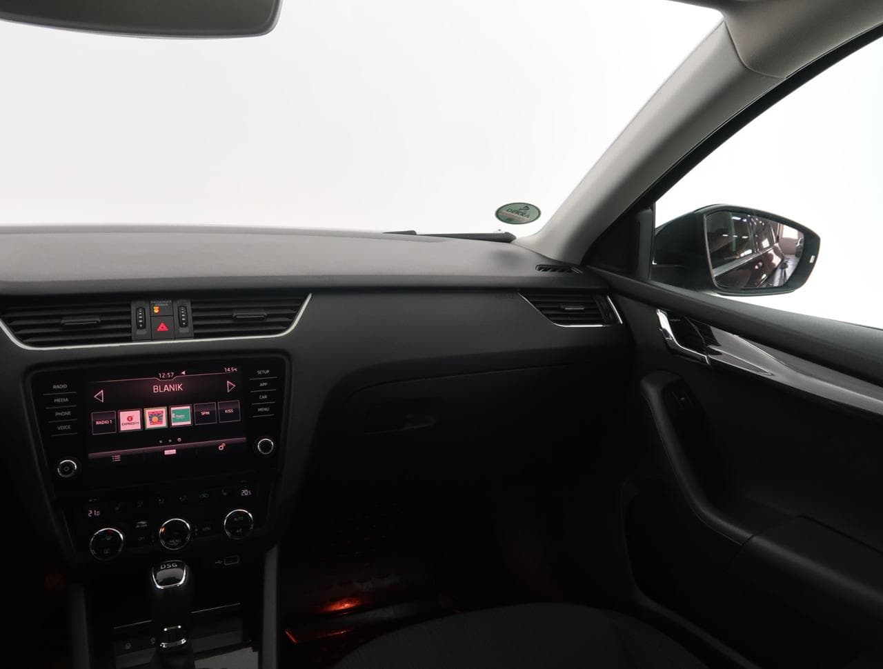2018 Škoda OCTAVIA - 11