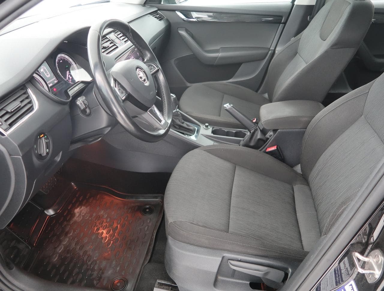 2018 Škoda OCTAVIA - 16