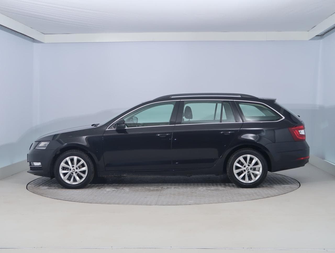 2018 Škoda OCTAVIA - 4