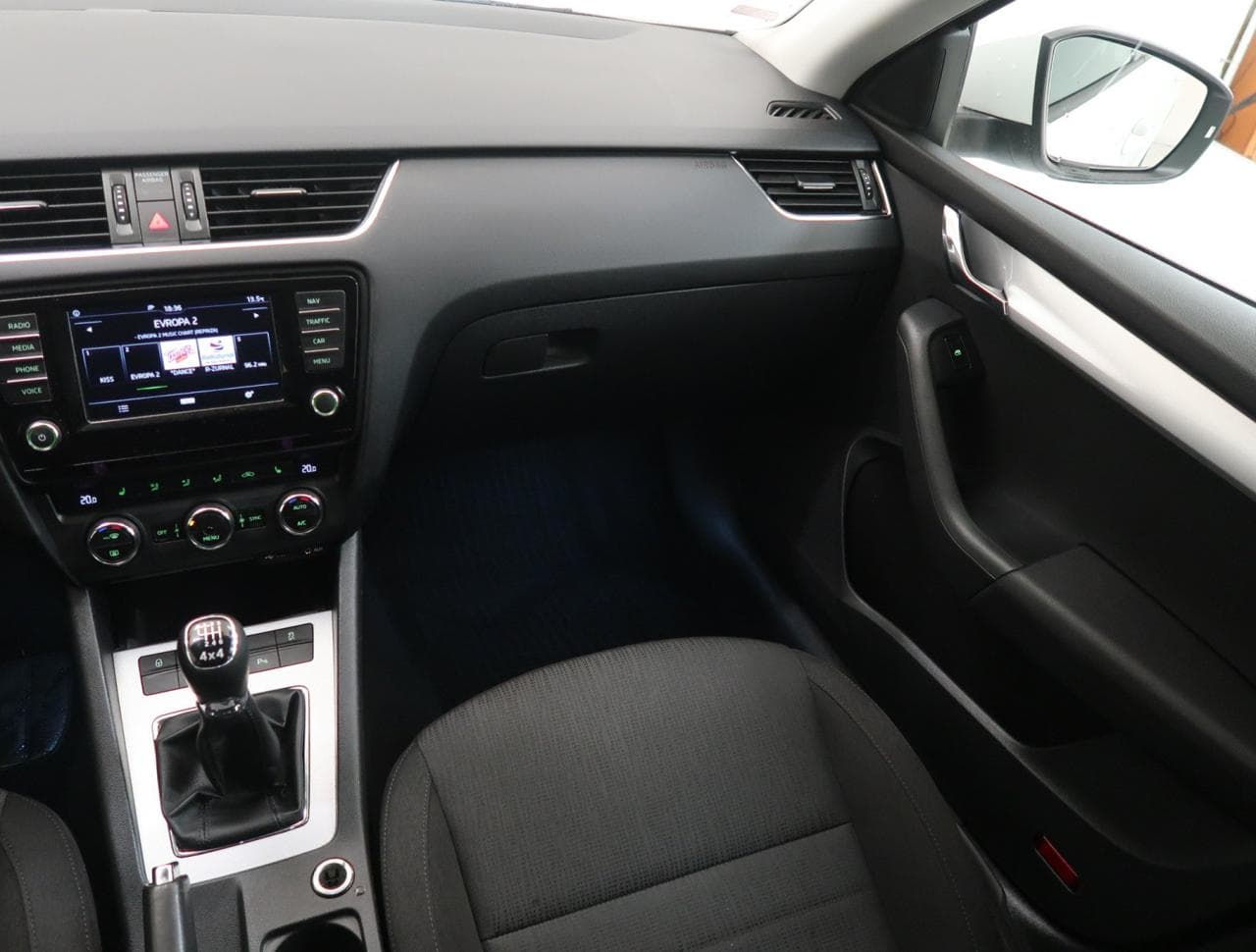 2017 Škoda OCTAVIA - 11