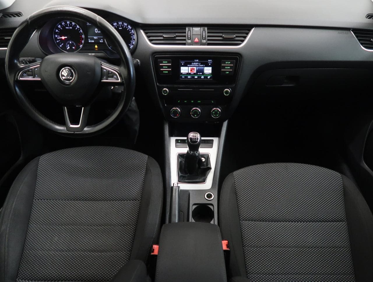 2016 Škoda OCTAVIA - 12