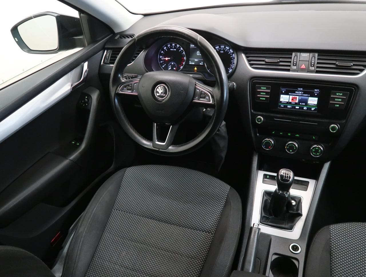 2016 Škoda OCTAVIA - 10