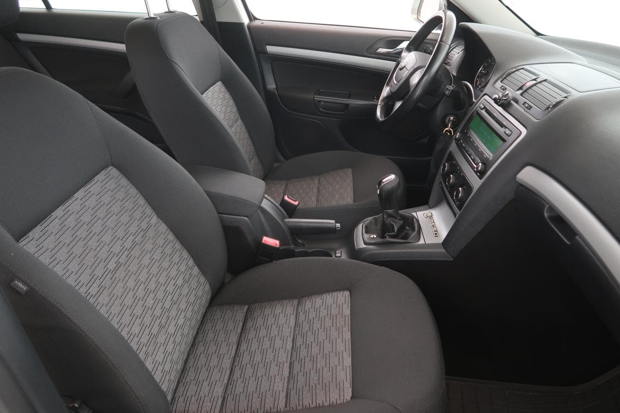 2013 Škoda OCTAVIA - 12