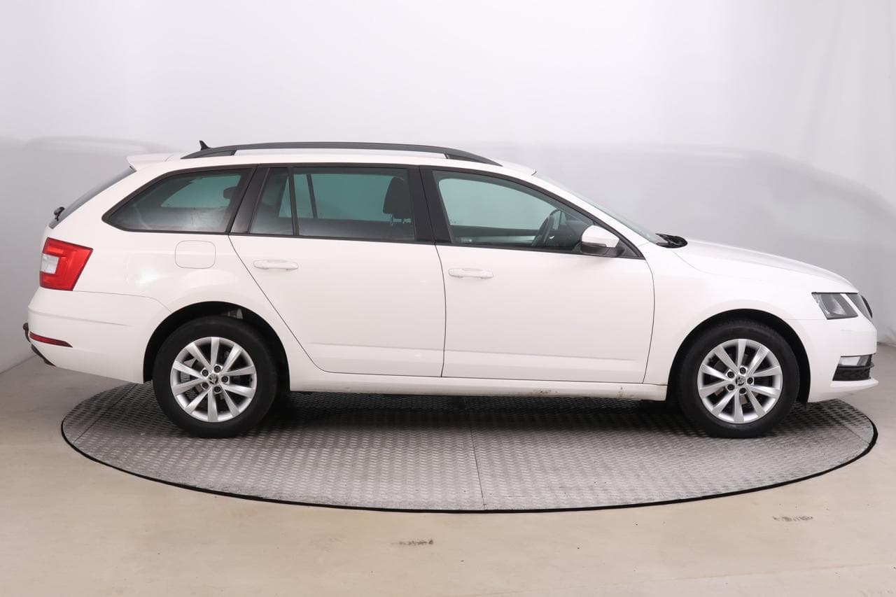 2017 Škoda OCTAVIA - 7