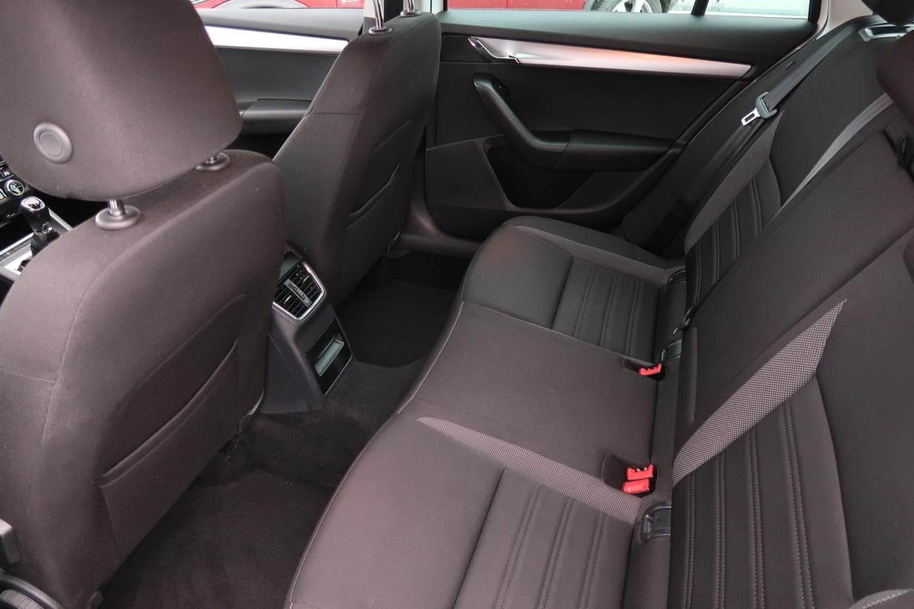 2017 Škoda OCTAVIA - 13