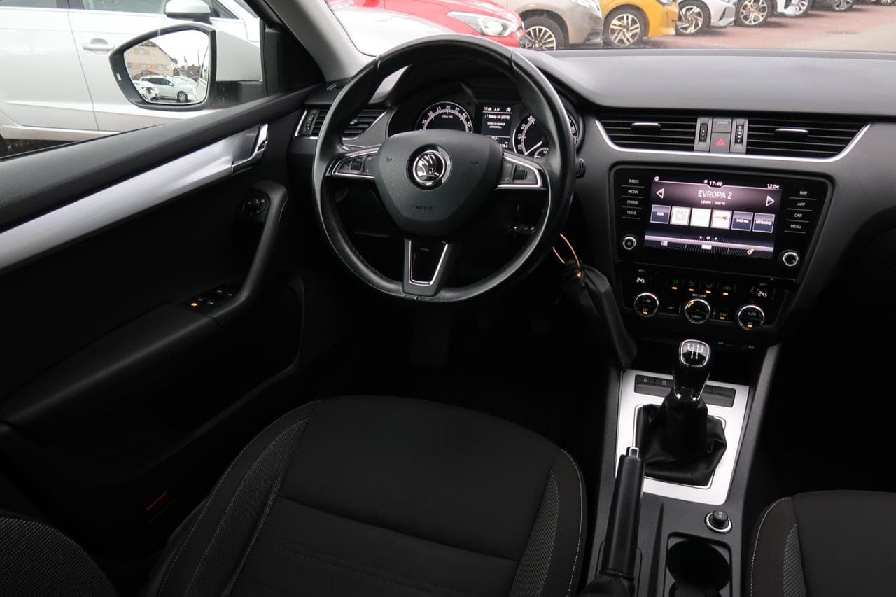 2017 Škoda OCTAVIA - 8