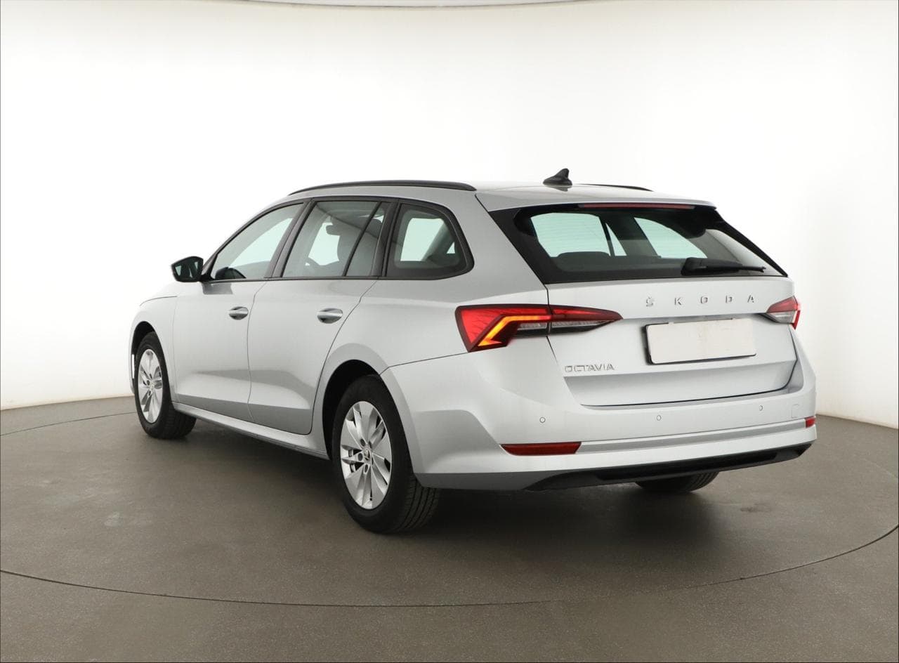 2022 Škoda OCTAVIA - 5