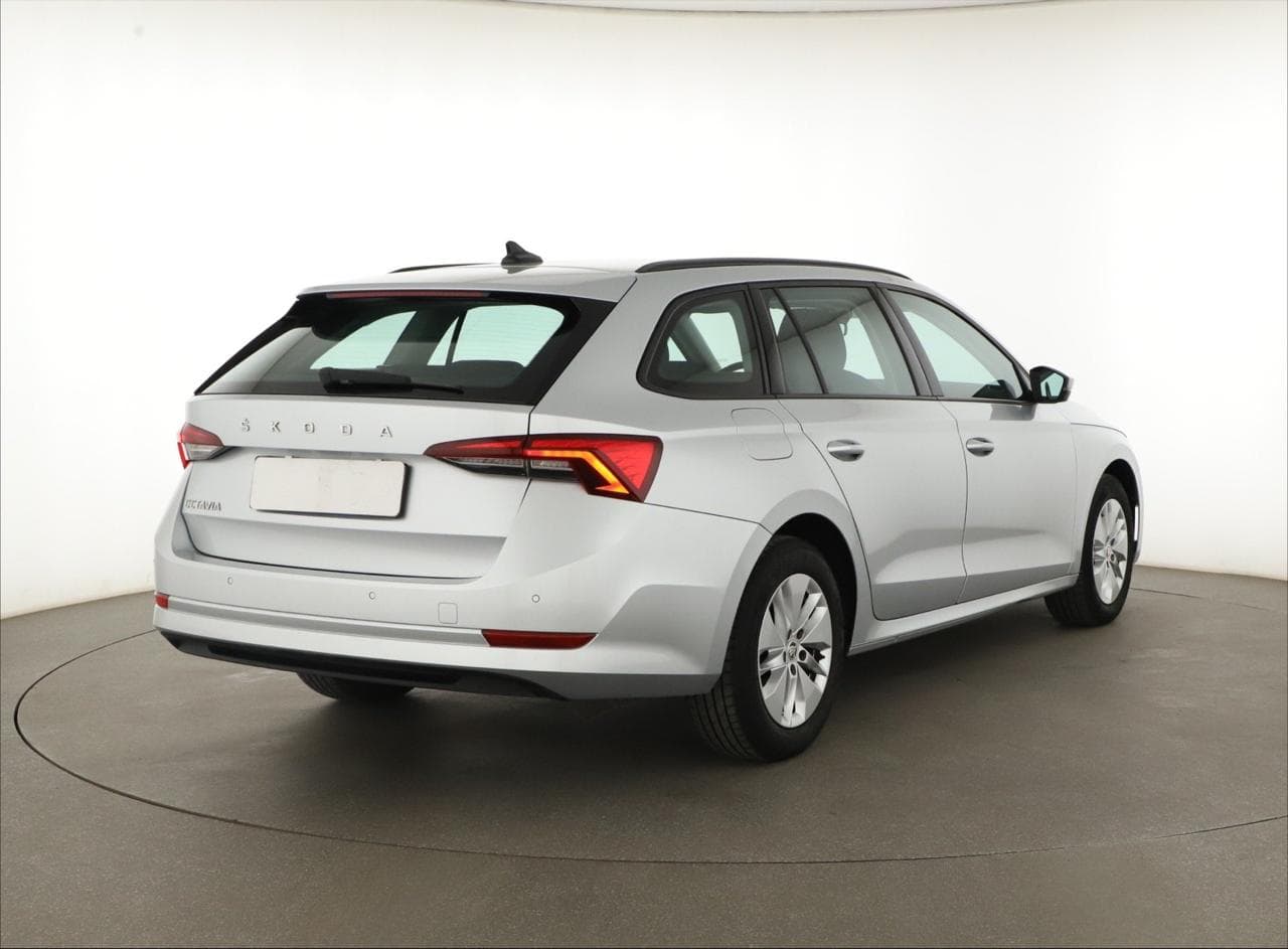 2022 Škoda OCTAVIA - 7