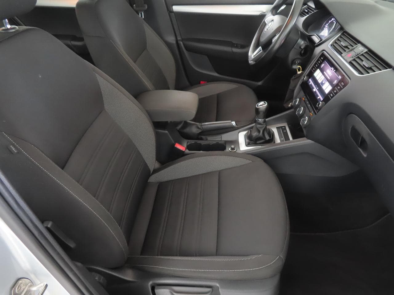 2017 Škoda OCTAVIA - 17