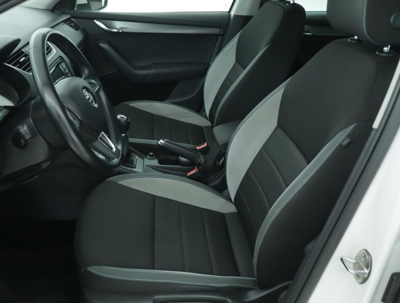 2017 Škoda OCTAVIA - 16