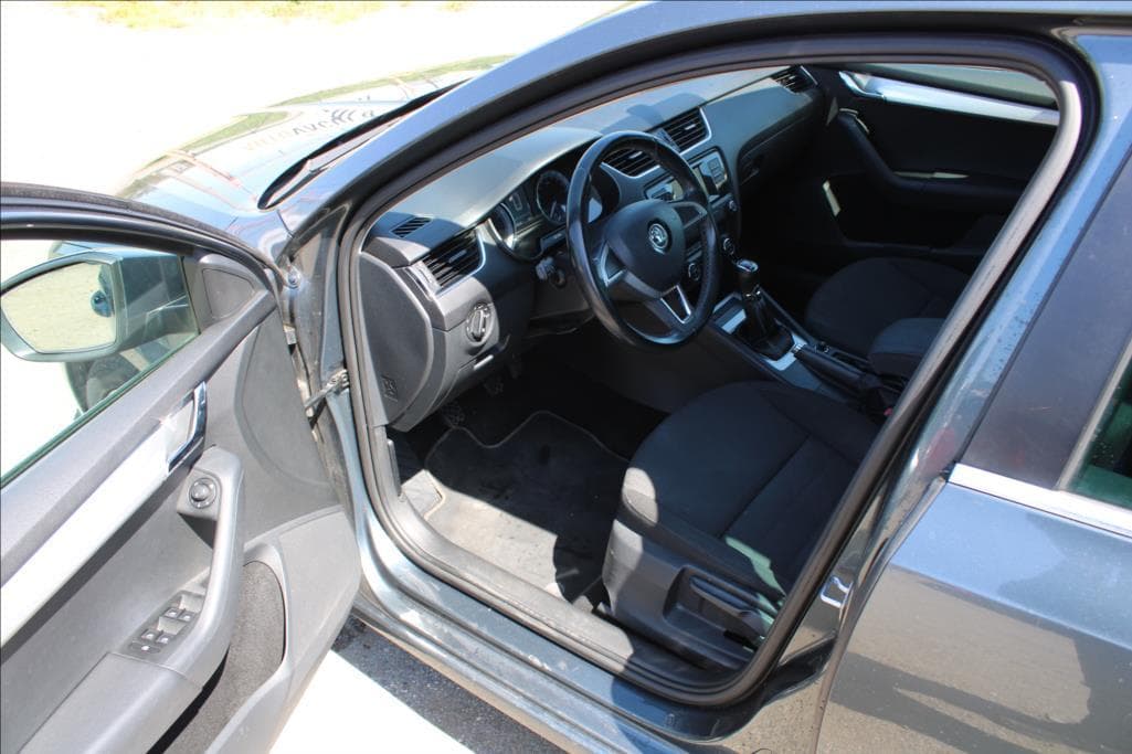 2015 Škoda OCTAVIA - 15