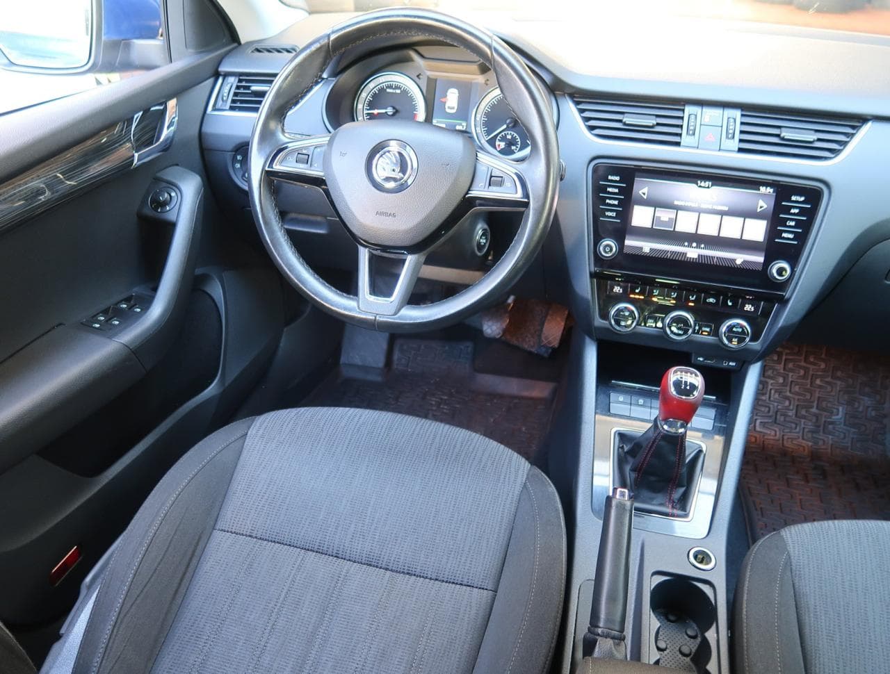 2017 Škoda OCTAVIA - 9