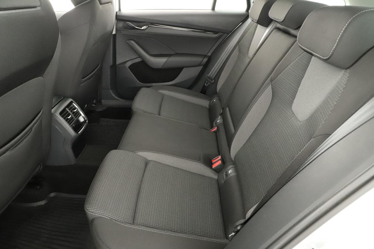 2022 Škoda OCTAVIA - 12