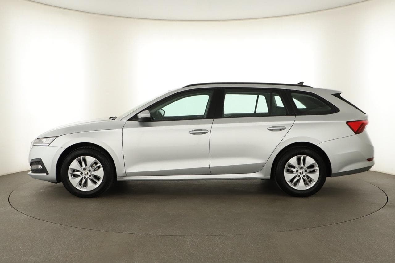 2022 Škoda OCTAVIA - 4