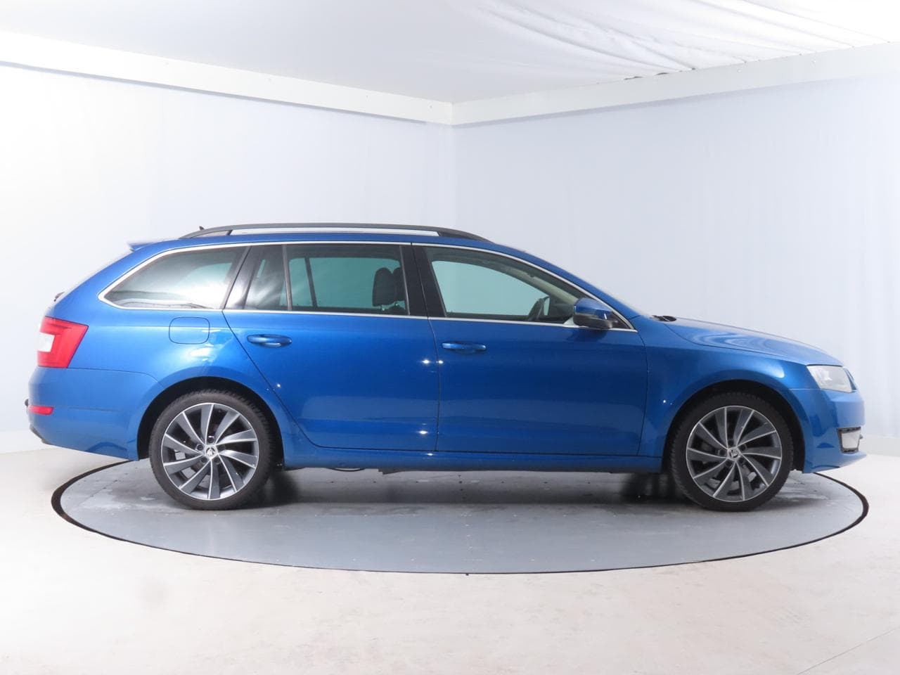 2015 Škoda OCTAVIA - 8