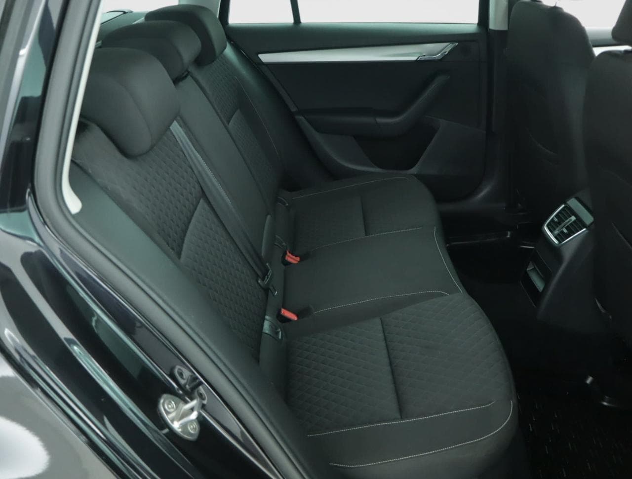 2016 Škoda OCTAVIA - 13