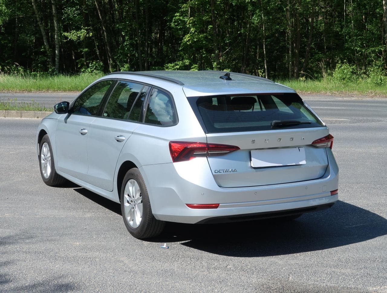 2021 Škoda OCTAVIA - 5