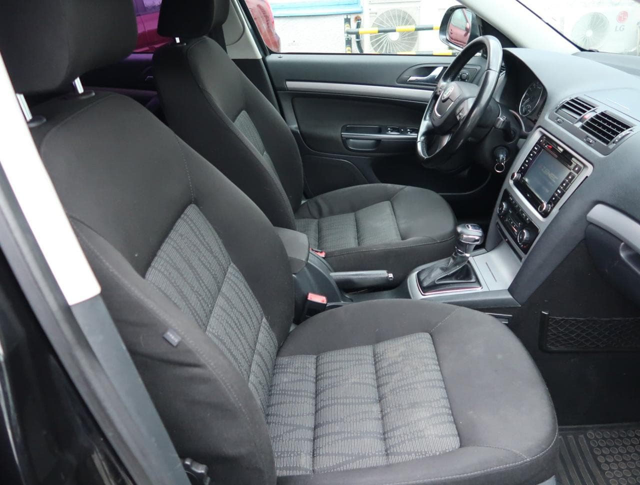 2011 Škoda OCTAVIA - 12