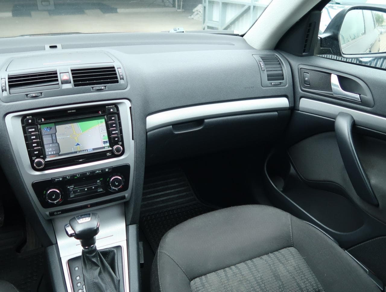 2011 Škoda OCTAVIA - 11