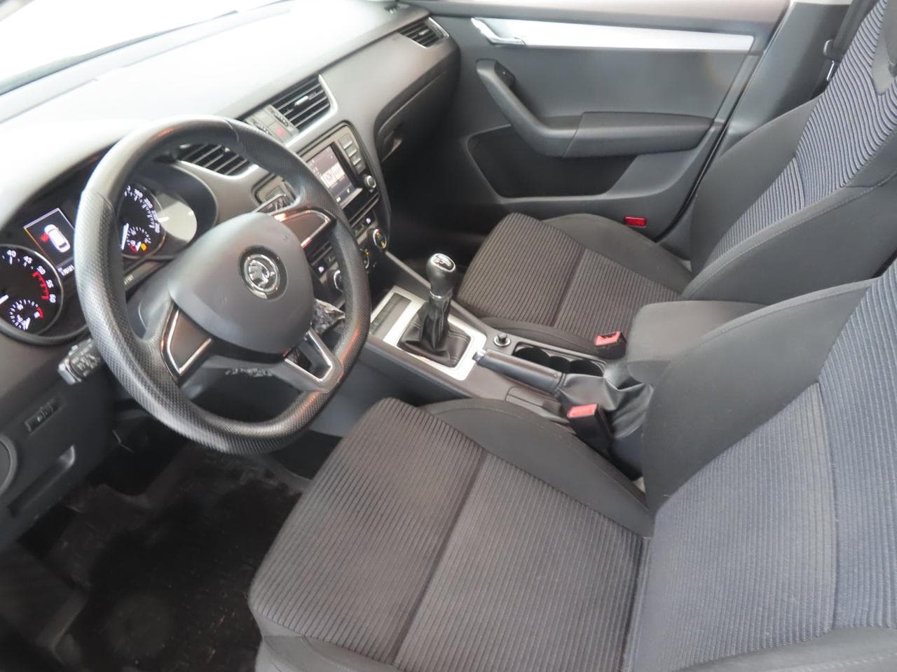 2015 Škoda OCTAVIA - 16