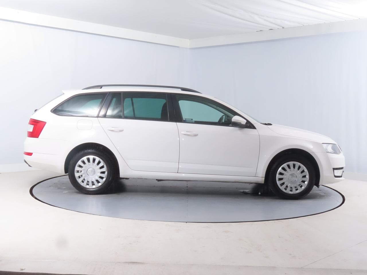 2015 Škoda OCTAVIA - 8