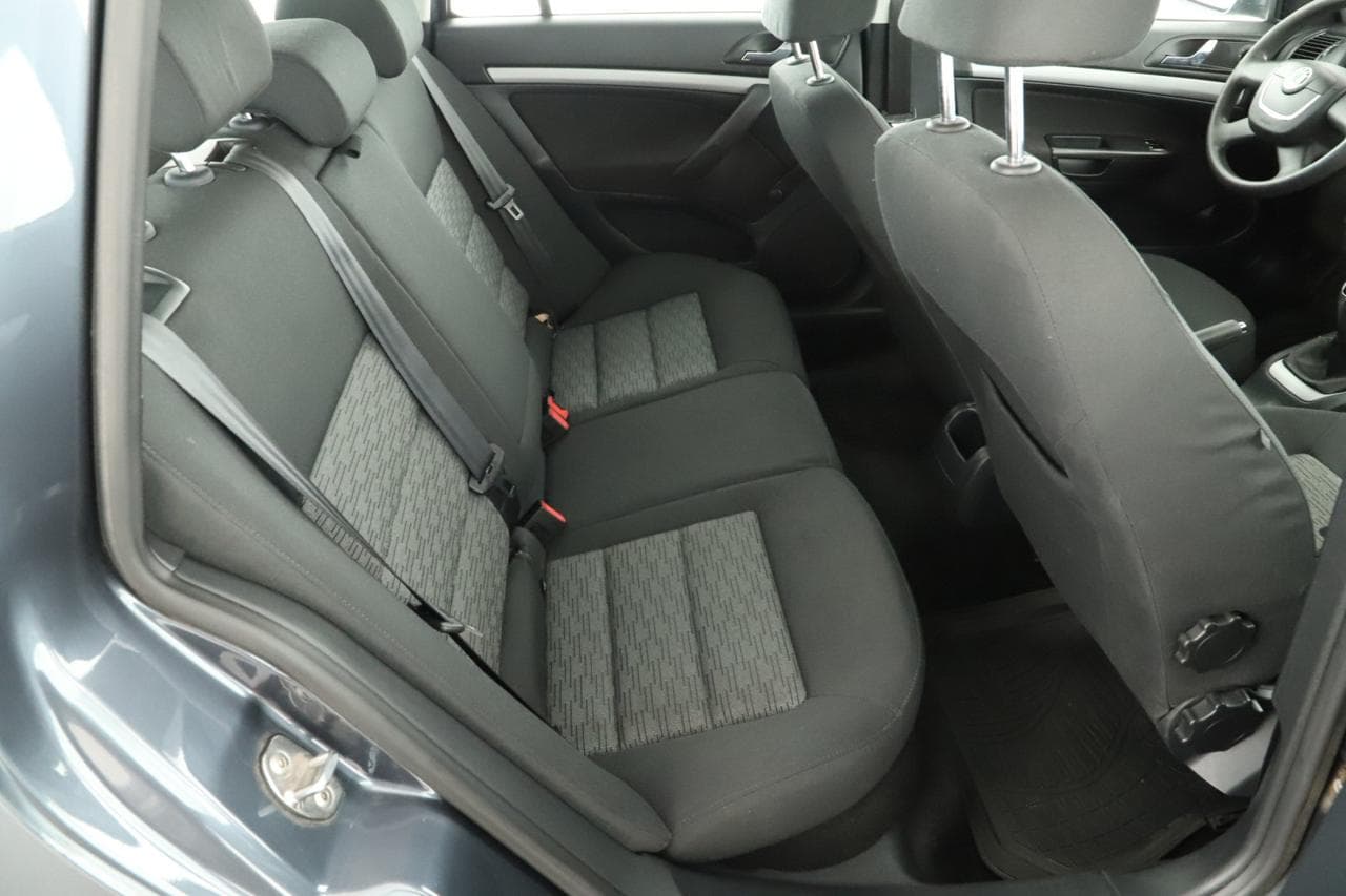 2012 Škoda OCTAVIA - 11